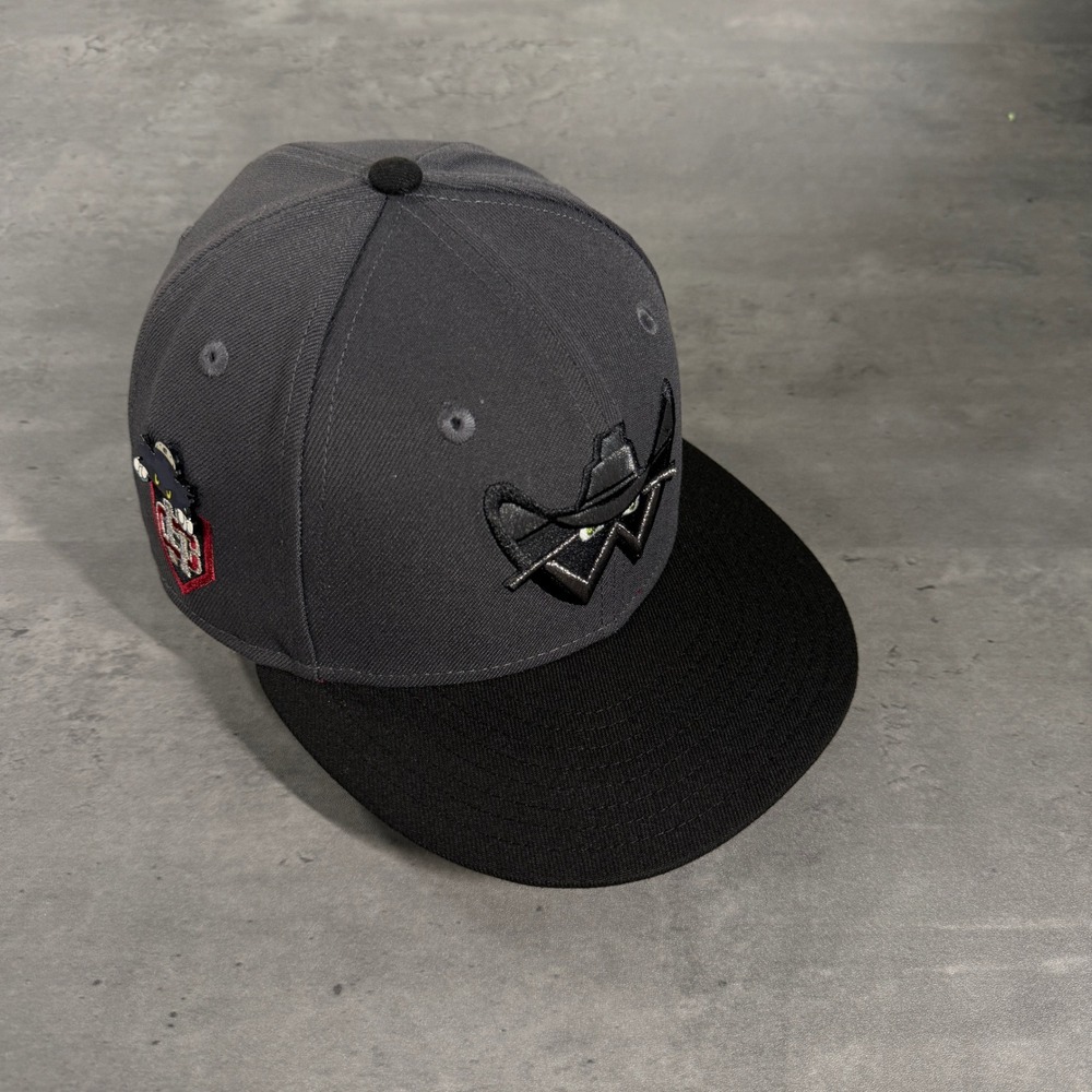 Hat Club Wichita Wranglers New Era Cap‎ 7 1/4 Gray Burgundy Horror Pack Metallic